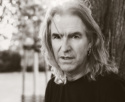 Justin Sullivan / New Model Army